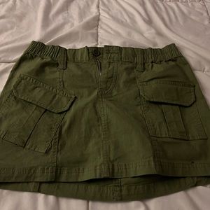 blue notes green skirt